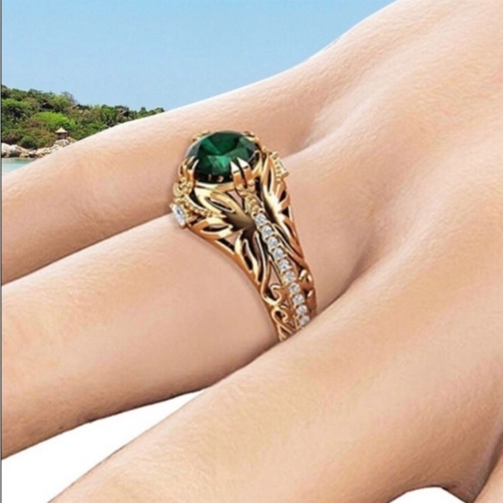 Silver Gold Plated engagement style vintage style cocktail ring
